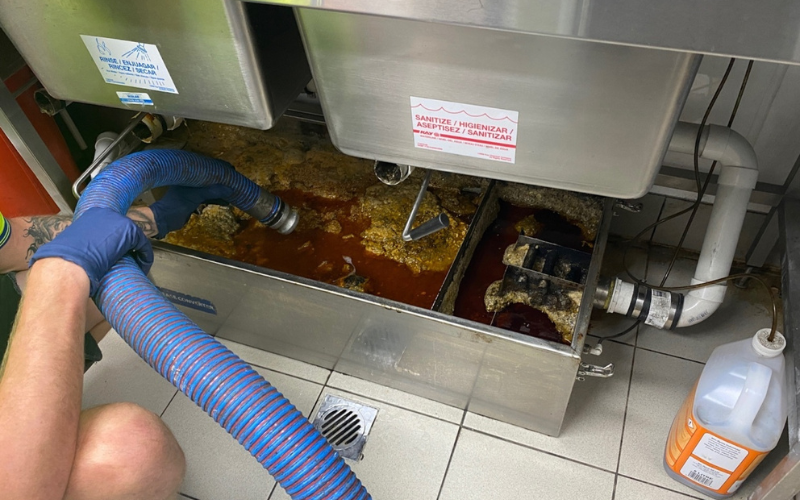 Grease Trap Cleaning in UAE Restaurants – Hygiene, Compliance, and Safety