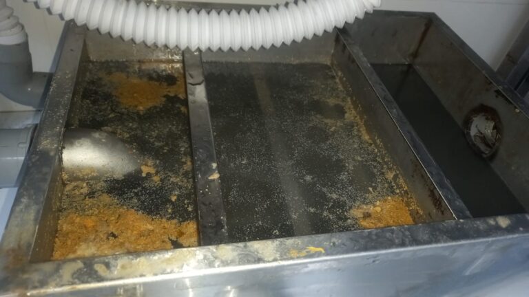 5 Hidden Signs of Grease Trap Blockage Every Chef Should Notice