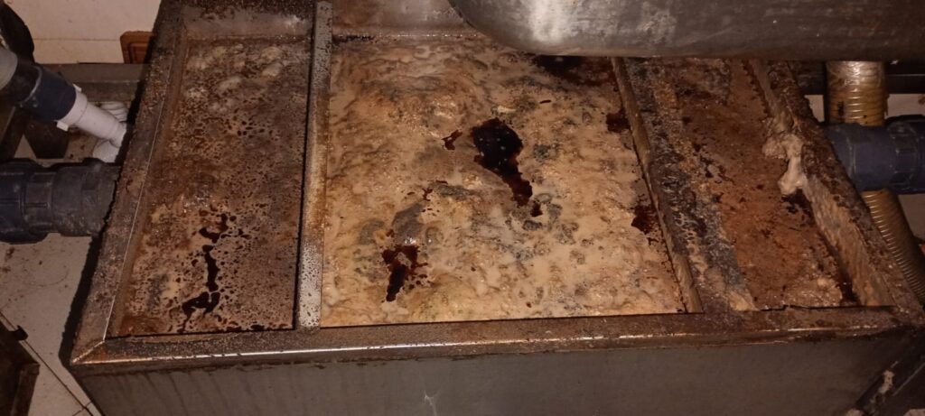 5 Hidden Signs of Grease Trap Blockage Every Chef Should Notice