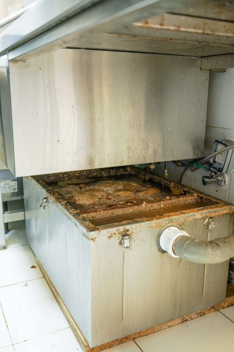 Grease Trap Cleaning for Cafés