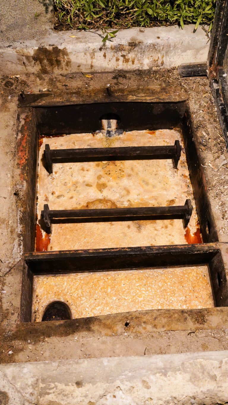 How to Hire Montaji-Approved Grease Trap Services in Dubai